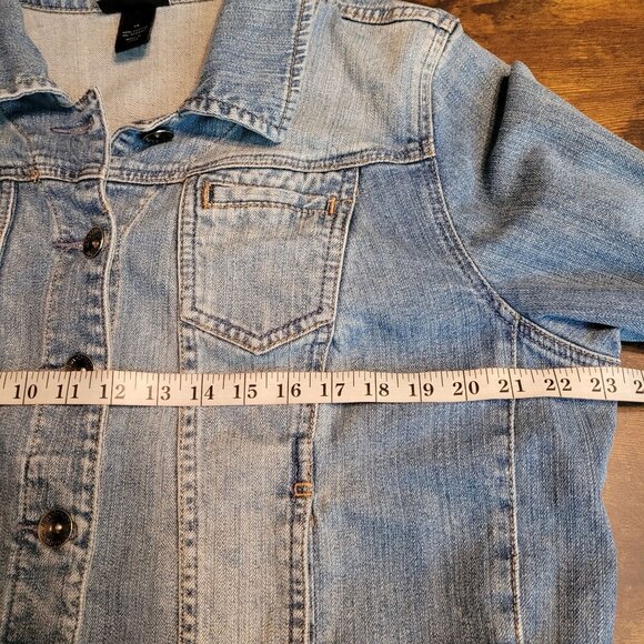 Lane Bryant Denim Trucker Jacket Size 18 Pockets Medium Light Wash Stretch Denim - Picture 5 of 10